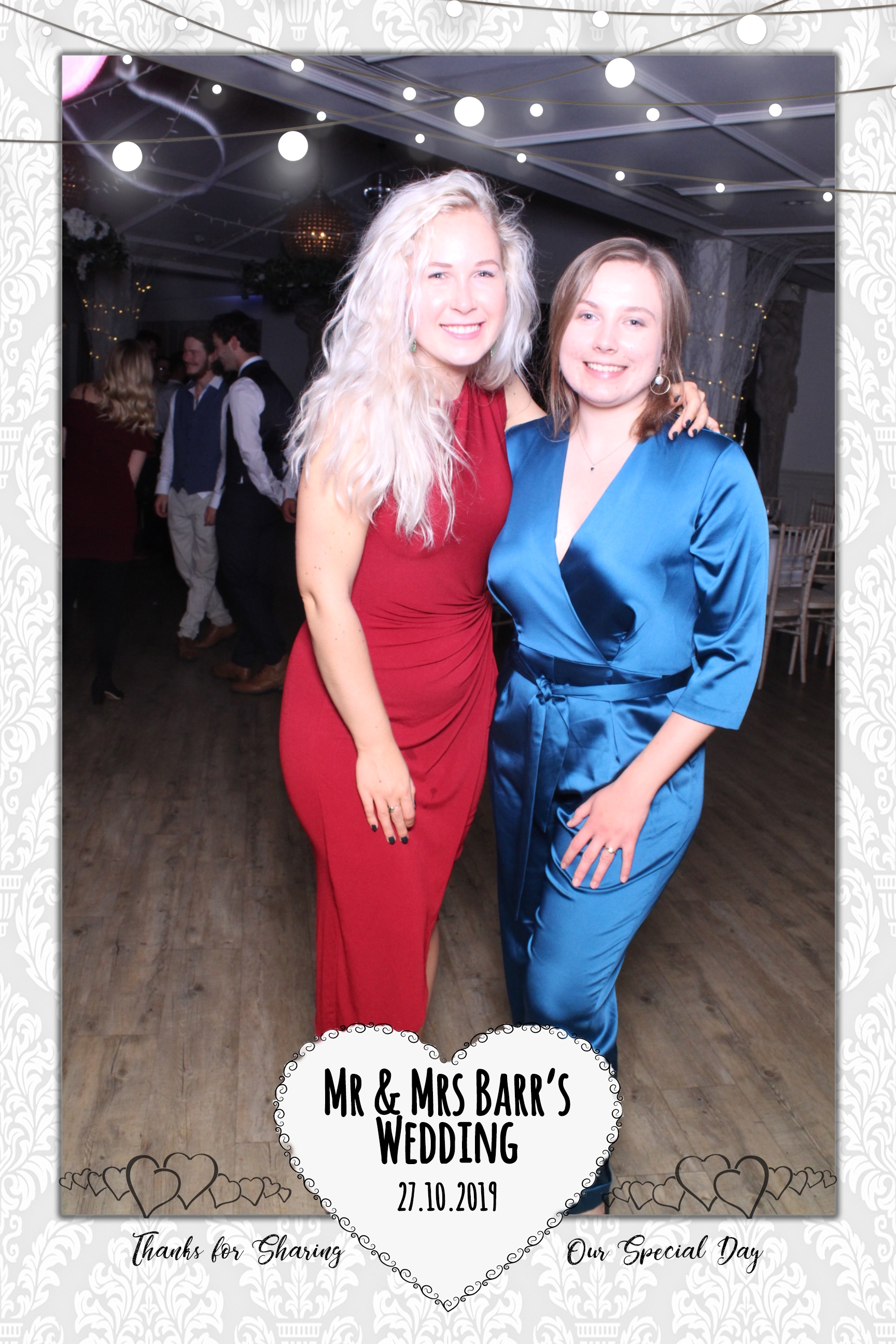 Mr & Mrs Barr's Wedding | View more photos from the event at images.mobile-photo-booth.com/u/MobilePhotoBoothUK/Mr-Mrs-Barrs-Wedding